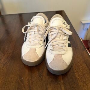 Adidas VL Court Women's Fashion Lifestyle Daily Shoes Sneakers women, Sz 5.5